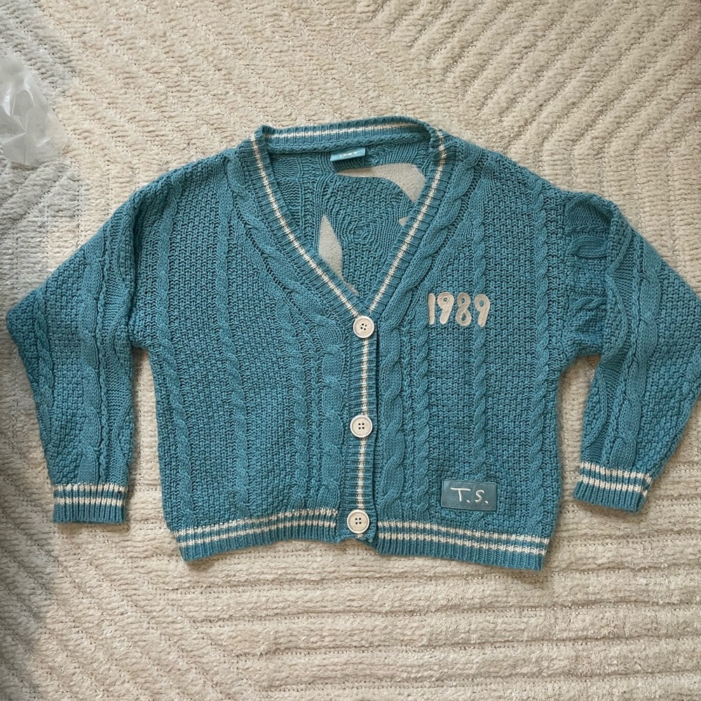 Taylor Swift 1989 Taylor's Version Limited Edition Cardigan